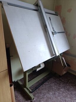 Retro rýsovací prkno