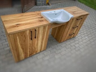 Koupelnový nábytek