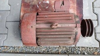 3 fázový elektromotor