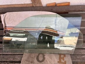 Přední boční okna golf3 3dr