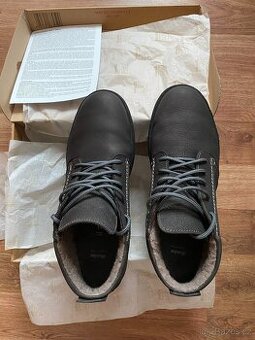 Nové pánské kožené zimní boty Baťa s kožichem - č. 44