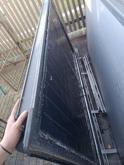 Solární panel na ohřev vody