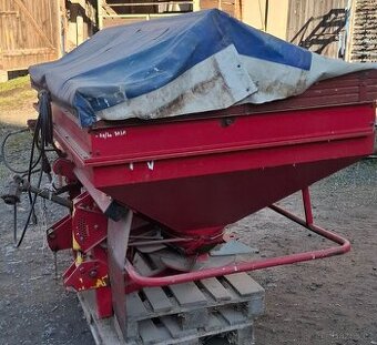 Rozmetadlo hnojiv lely