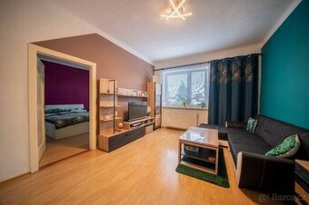 Pronájem prostorného bytu 2+1, 69 m², ul. 28. října Ostrava
