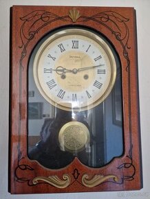 Starožitné hodiny Jantar