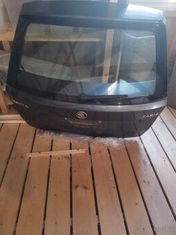 Páté dveře fabia 3 combi