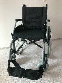 Mechanický invalidní vozík - 1