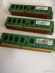 prodám různé RAM paměti