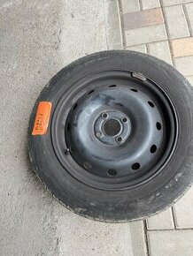 pneu na Dacii 185/ 65 R15 včetně disků