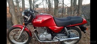 Honda XBR 500, r.v. 1988, stk do 1/2027, 60 tkm,jezdí bezvad