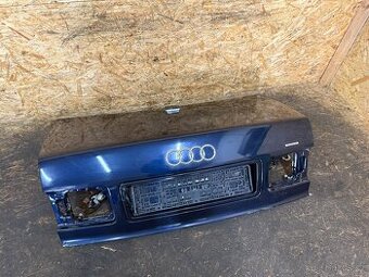 PÁTÉ DVEŘE KUFRU AUDI A8 D2