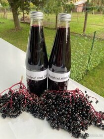 Bezinkový sladký sirup