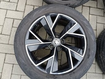 ORIGINAL ALU KOLA ŠKODA KODIAQ R 19 TRIGLAV ČERNO-LEŠTĚNÉ