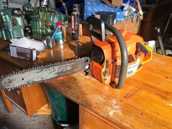 Motorová pila husqvarna 55
