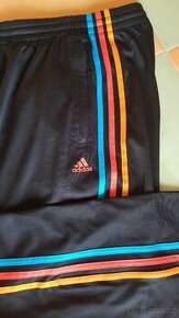 Tepláky adidas