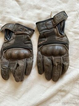 Kožené rukavice na moto