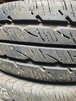 215/70R15C 109/107R Uniroyal Rain Max 2
