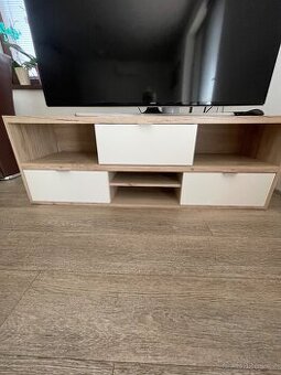 TV stolek