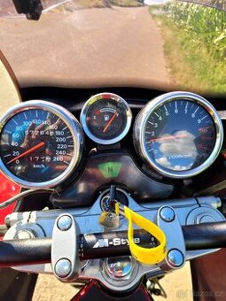 Suzuki Bandit 1200 - 1