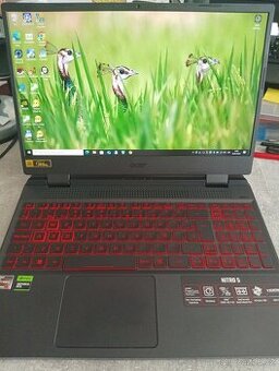 ACER NITRO 5 - Ryzen 7 6800H 16GB 512GB RTX 3050