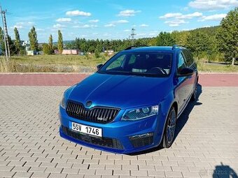 ŠKODA OCTAVIA 3 RS 2.0 TDI, Servis, ACC, Kamera.