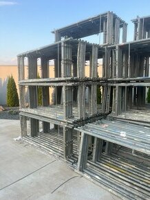 Prodám nové lešení (pouze rámy použité)