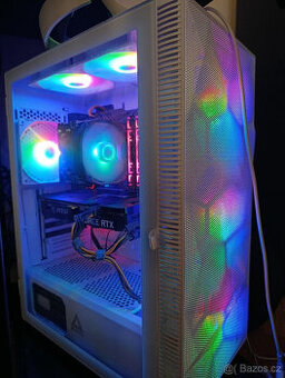 Herni RGB Core i7 / 32 GB / RTX 3060 ti ( 3070 ) + sluchátka