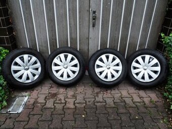 Komplet Zimní Sada Dunlop +Poklice 215/60/16 ET 41 5X112