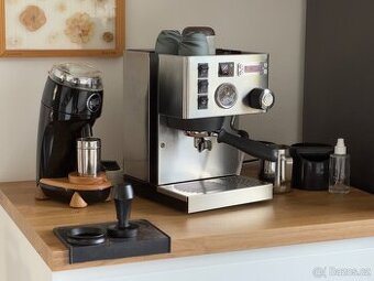 Rancilio Silvia BC PID + Niche Zero + prislusenstvo