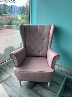 křeslo ušák růžové - ne IKEA