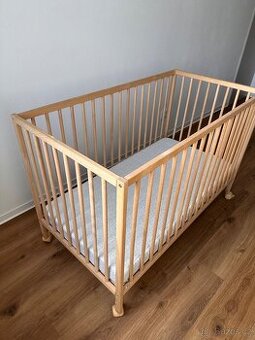 Dětská postýlka Ikea s matraci