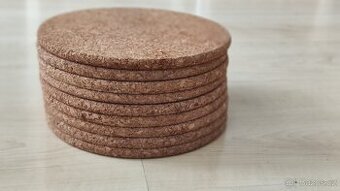 Korkové prostírání