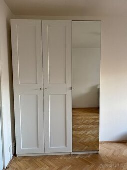 IKEA Pax s dveřmi - zamluveno