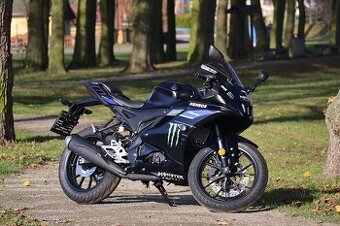 Yamaha YZF-R125 (Monster Energy edice) – ÚPLNĚ NOVÁ, NEJETÁ