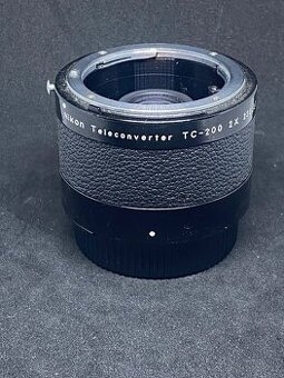Nikon TC-200 2x