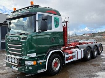 Scania R520 V8 8x4 nosič kontejneru