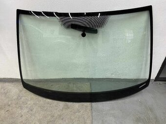 Škoda Octavia 2 facelift  - přední okno