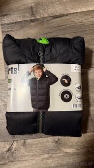 Chlapecká černá prošívaná bunda Pepperts