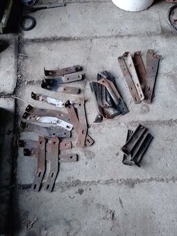 Škoda 100L 110L 105L 120L držáky nárazníku