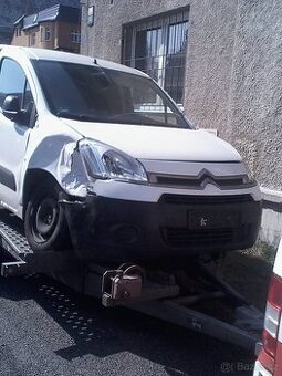 citroen berlingo 16,55kw,r.v.2014,102000km.diesel.