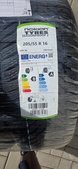 Celorocni pneu Nokian 205/55/r16