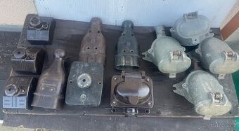 Retro zásuvky a zástrčky