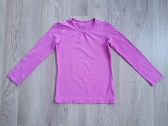 DÍVČÍ BAVLNĚNÉ TRIČKO • zn. TCM, vel. 134/140