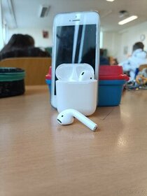 Apple airpods 2 2019 - 1