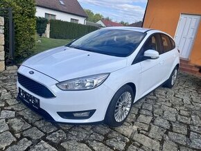 Ford Focus benzin 74 kw 8/2016 koupeno v  ČR, Nové rozvody.