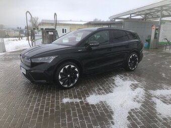 Škoda Enyaq 80x Sportline 195KW 4x4,DPH,pr. záruka Škoda,CZ