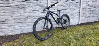 Prodám 2ks zánovních trailbiků GT Sensor Carbon Elite 29" L