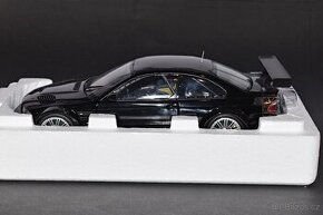 BMW M3 GTR Street Minichamps 1:18