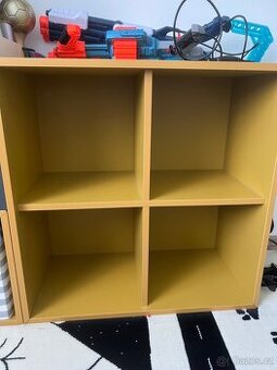 Ikea Eket - skrin se čtyřmi poličkami