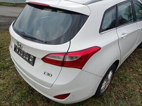 Hyundai i30 (2014) 1.6 CRDi 81kw